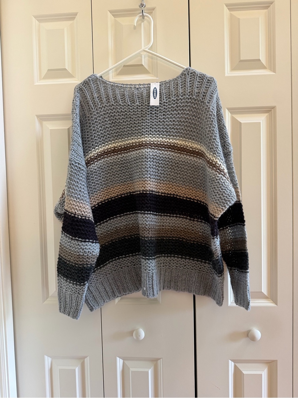Old Navy Striped Crewneck Sweater in Gray, Black, Cream, Tan - Size XL NWT